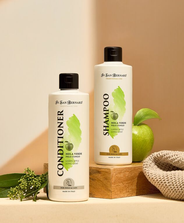 Шампунь и кондиционер Iv San Bernard Traditional Line с зелёным яблоком для длинной шерсти
